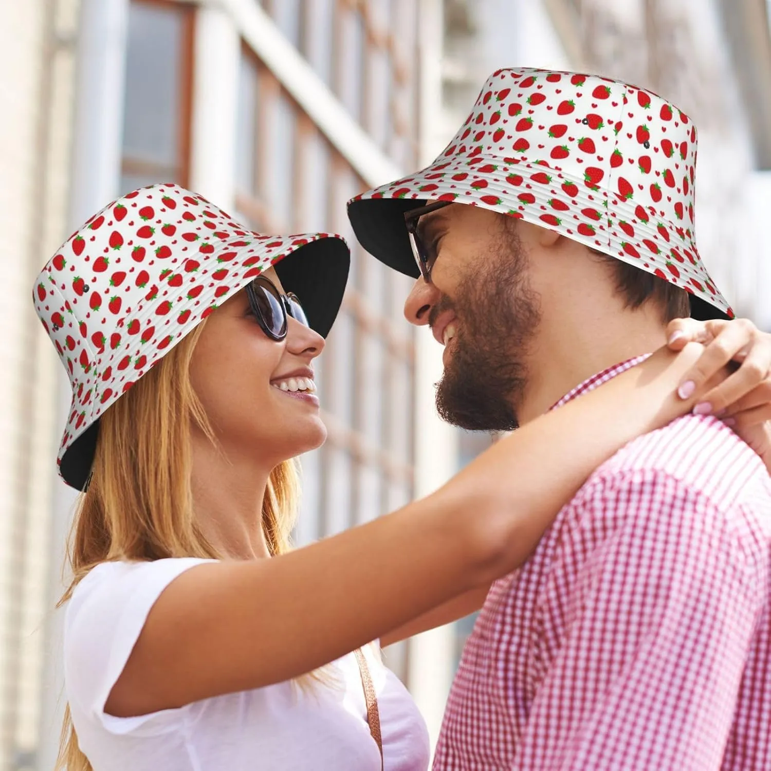 Cute Strawberry Print Bucket Hat for Men Women Wide Brim Fishing Beach Strawberry Sun Hats