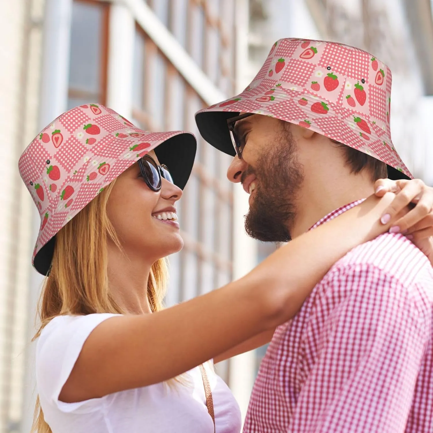 Cute Strawberry Print Bucket Hat for Men Women Wide Brim Fishing Beach Strawberry Sun Hats