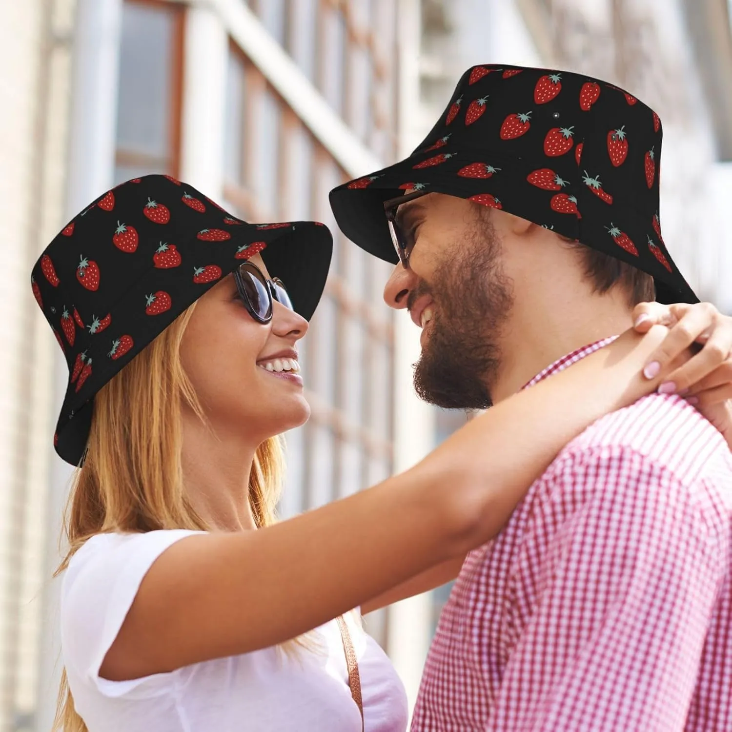 Cute Strawberry Print Bucket Hat for Men Women Wide Brim Fishing Beach Strawberry Sun Hats