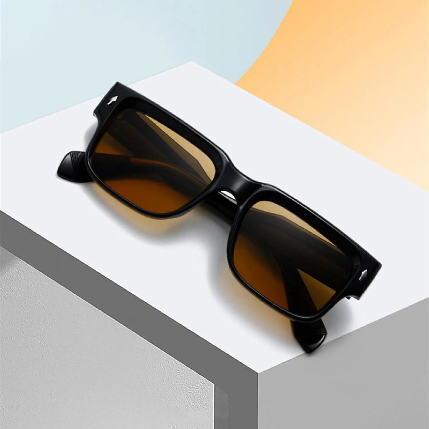Fashion Men Rivets Sunglasses Shades Uv400 Retro Women