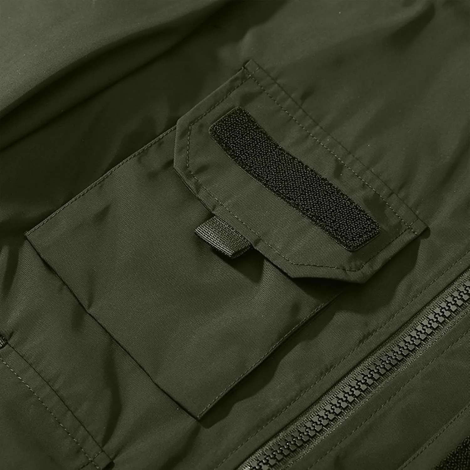 Finelylove Mens Military Tactical Jacket Lightweight Cargo Bomber Jacket Waterproof Spring Fall Windbreaker with Pockets