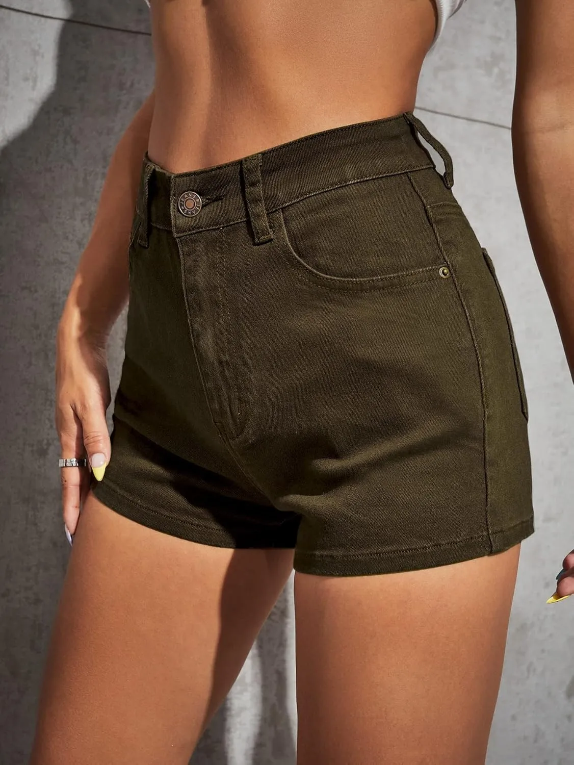Floerns Women's Casual High Waist Denim Shorts Straight Leg Jean Shorts