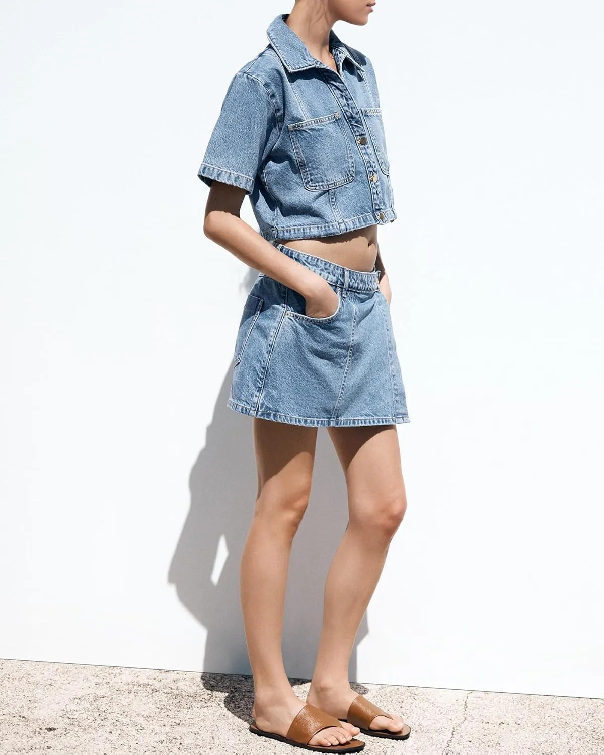 Gacaky Women's Cropped Denim Jackets Fashion Short Sleeve Lapel Button Down Trucker Jean Jackets Coats 2025 Outfits Clothes