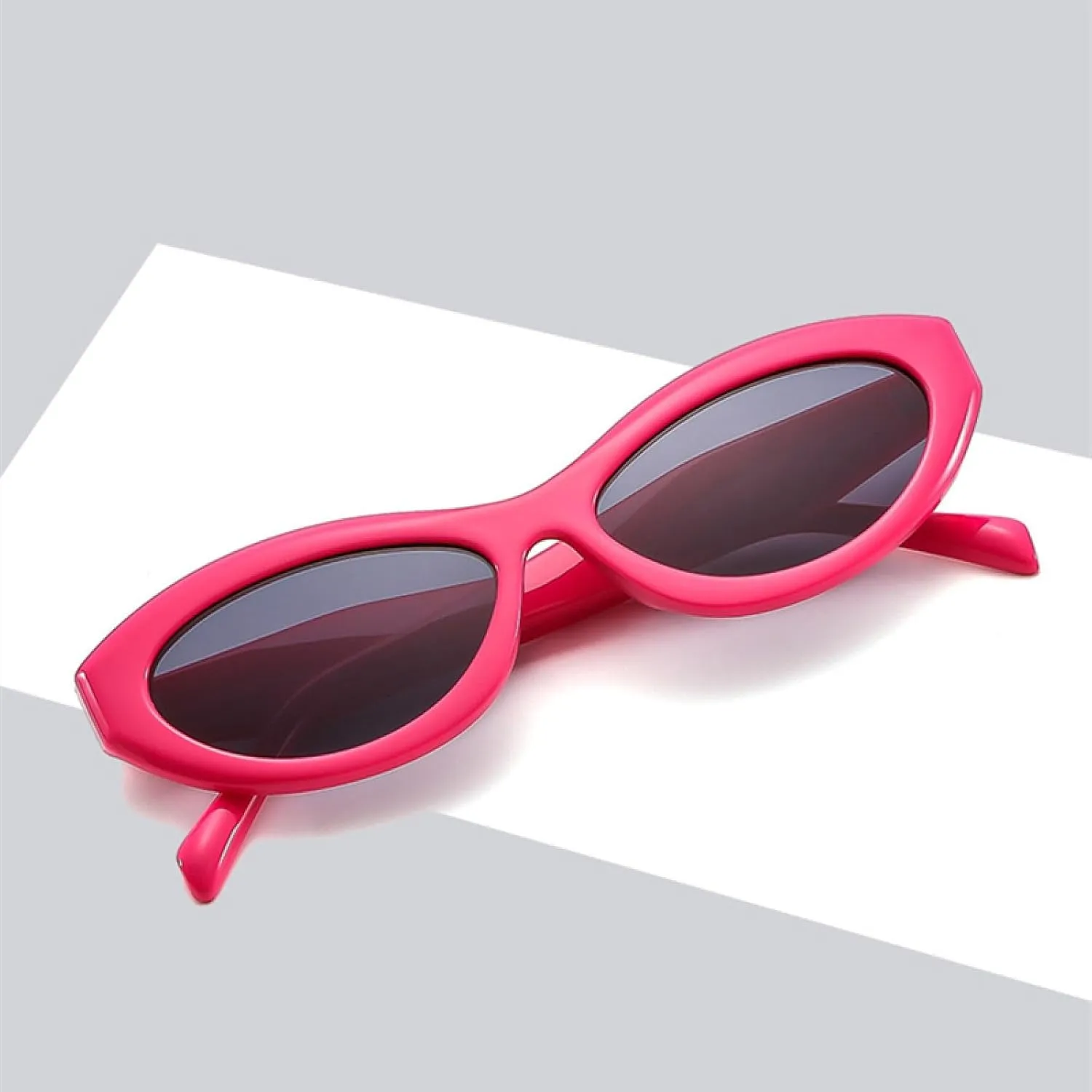 Retro Polygon Small Cat Eye Women Sunglasses Fashion Oval Shades Uv400