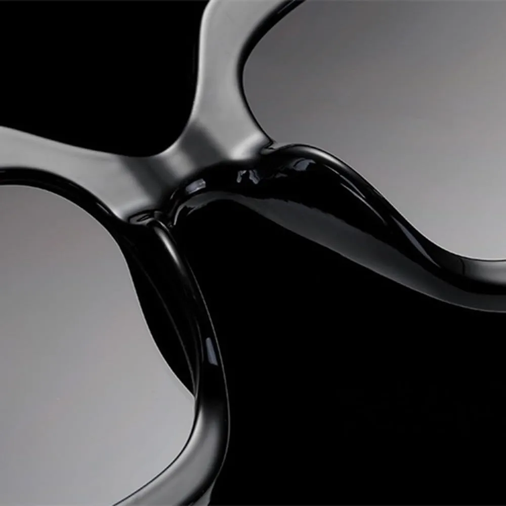 Vintage Women Sunglasses Fashion Oversized Pearl Cat Eye Big Alloy Sun Glasses Female Elegant Eyewear Shades Lady