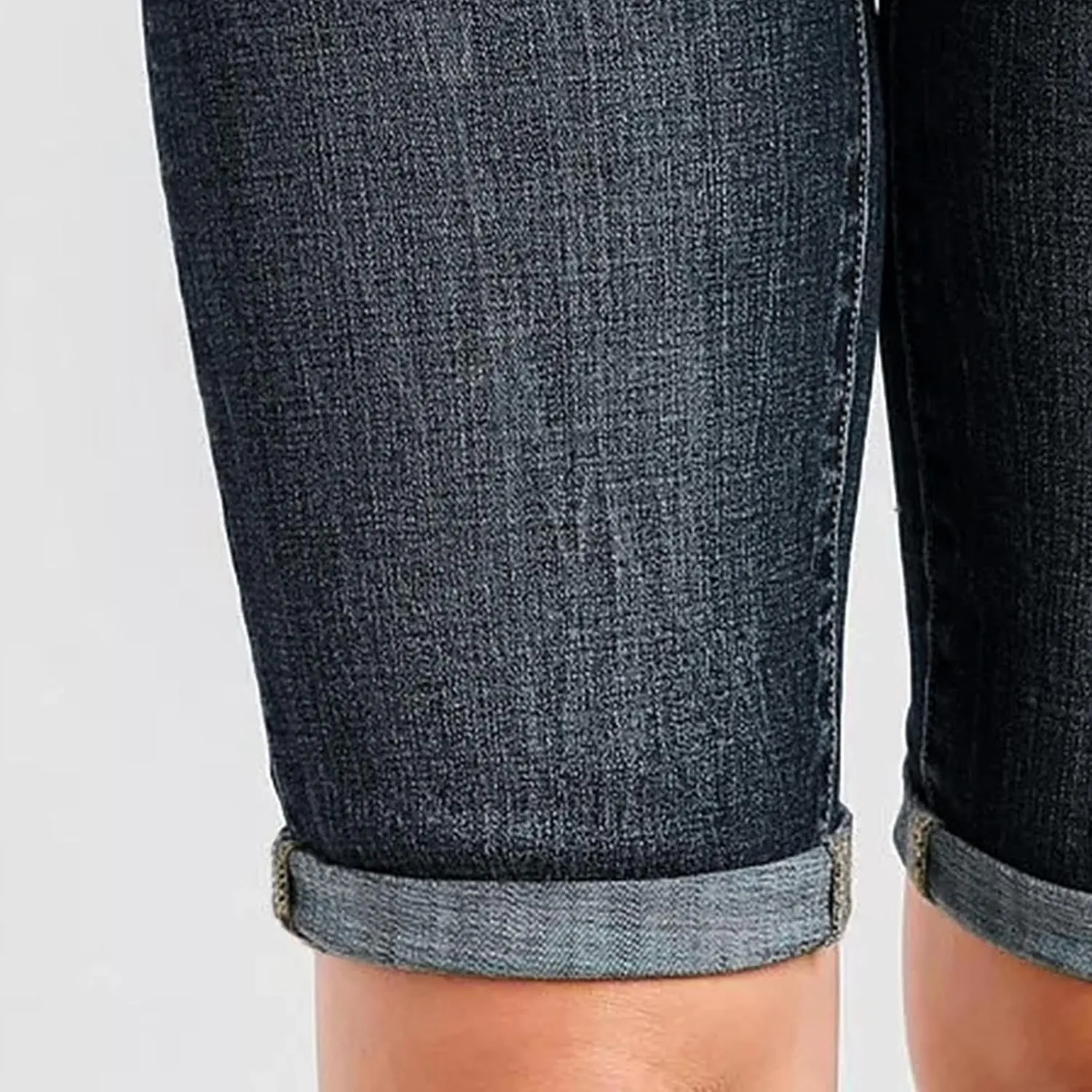 Women's Mid-Rise Denim Shorts,High-Waisted Stretch Fashion Hole Bottom Denim Pants,Comfortable Summer